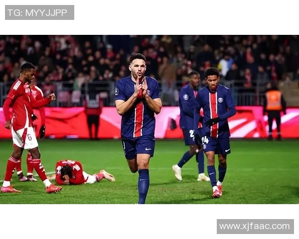 法甲焦点战雷恩主场迎战昂热双方争夺宝贵积分的激烈对决